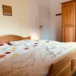 Haus Wattenloeper Apartamento *