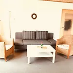 Haus Wattenloeper Apartamento *